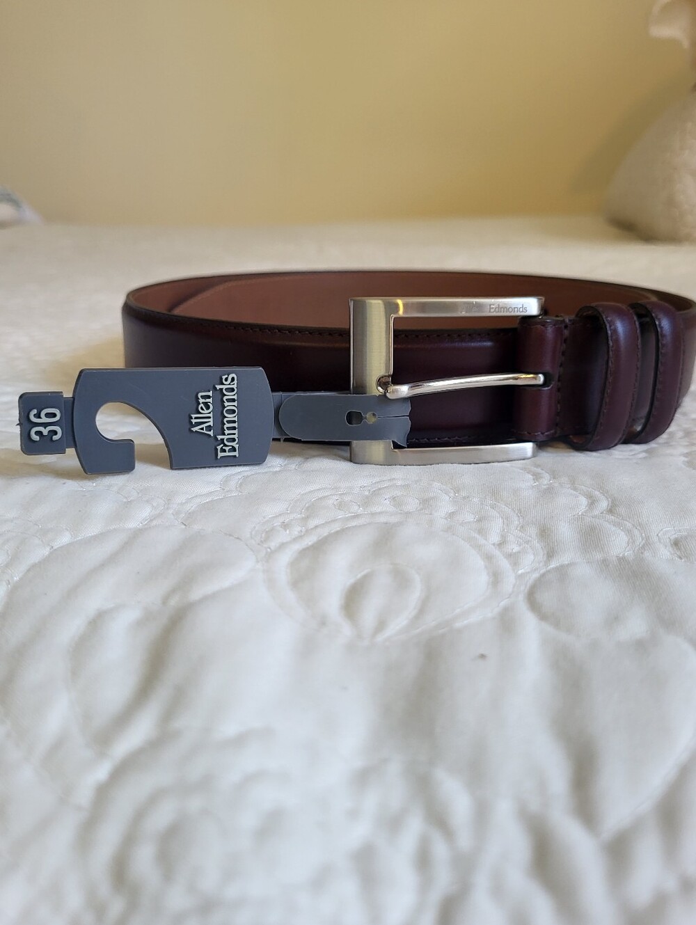 Allen Edmonds Men's Burgundy Made In USA Leather Belt with Silver Buckle Sz.36